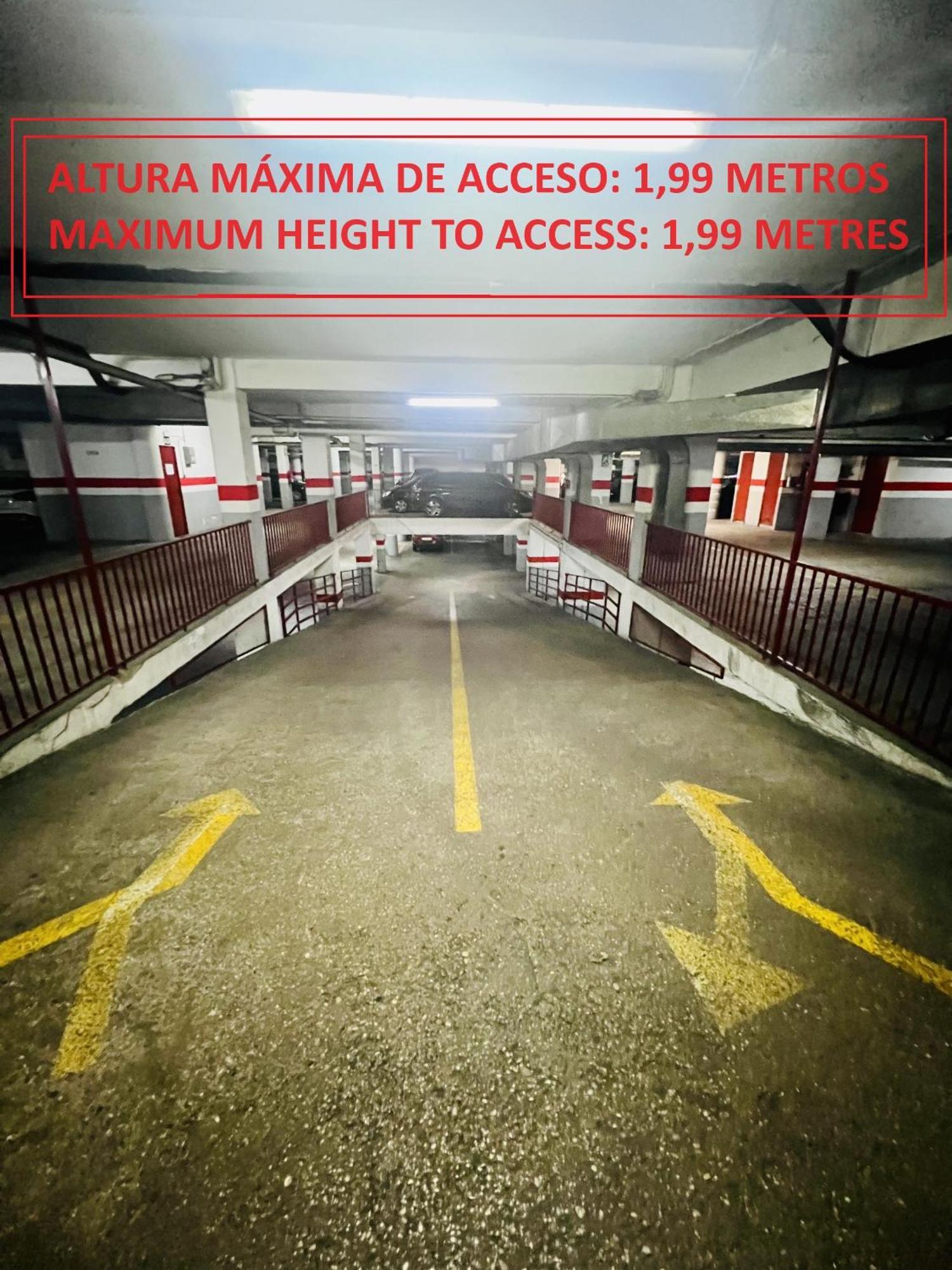 A Orillas Del Pilar Con Parking Zaragoza Exteriör bild